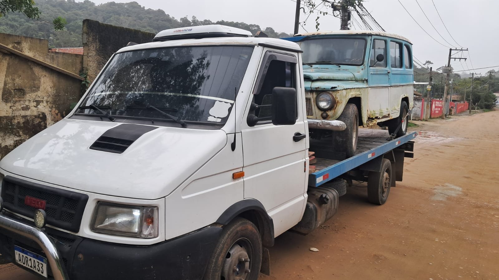 Serviço de guincho em rodovia urbana Mogi das Cruzes — GS Auto Socorro